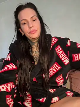 AileenInkOfficial online show from 12-28-24, 10:14