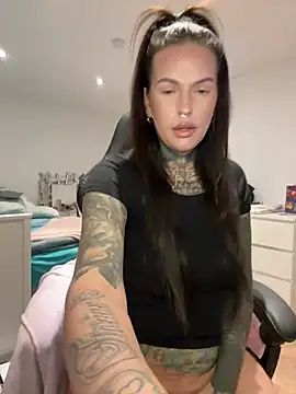 AileenInkOfficial online show from 01-03-25, 07:27