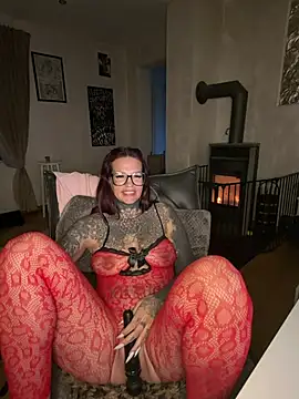 AileenInkOfficial online show from 04-13-26, 06:24