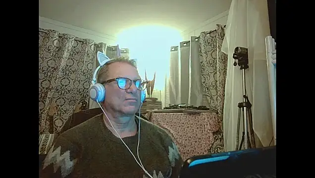 coryassman online show from 04-23-26, 07:52