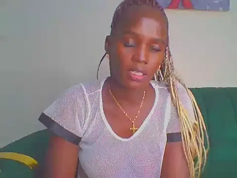 Snapshot of cutesmiling chatting on 05-16-26, 12:26 cutesmiling online show from 05-16-26, 12:26