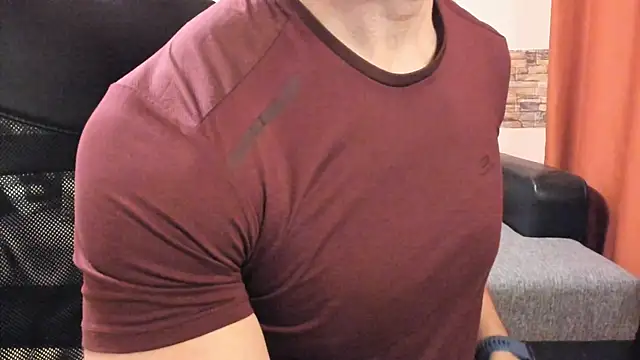 HotHunkTrainer online show from 03-28-26, 08:47