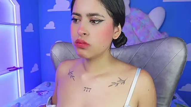 miss romyna online show from 12-16-25, 11:04