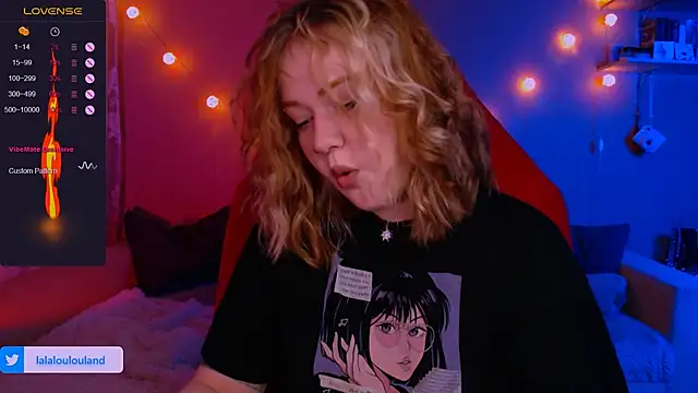 Snapshot of lala_loulou_land chatting on 12-21-24, 09:04 lala loulou land online show from 12-21-24, 09:04