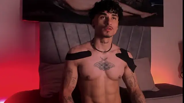 Thomas Fit1 online show from 11-27-25, 04:47