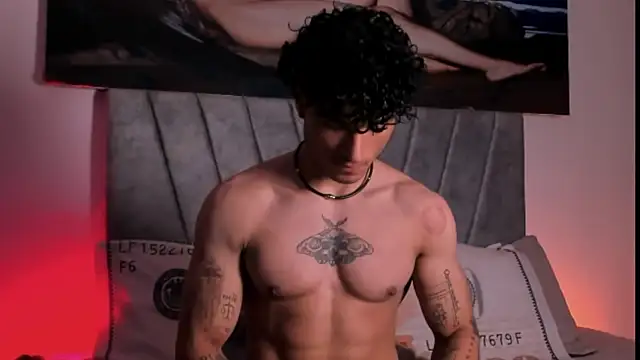 Thomas Fit1 online show from 12-15-25, 03:33