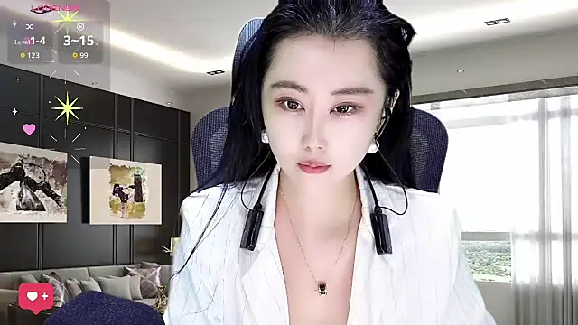 W-E-N-123 online show from 11-13-25, 01:48