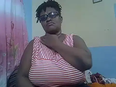 Snapshot of sexy_bigboobss chatting on 03-15-25, 09:09 sexy bigboobss online show from 03-15-25, 09:09