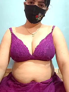 Snapshot of Anjel_Sadia chatting on 03-18-25, 09:42 Anjel Sadia online show from 03-18-25, 09:42