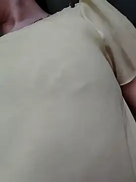 Snapshot of Anjel_Sadia chatting on 10-10-25, 12:31 Anjel Sadia online show from 10-10-25, 12:31