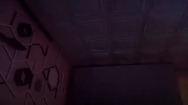 YouLikeBigDick9 online show from 10-17-25, 05:37