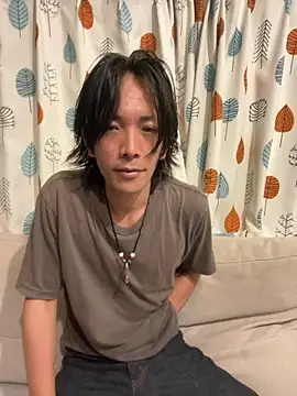 Snapshot of Katakuriko-Denpun chatting on 09-11-25, 01:11 Katakuriko-Denpun online show from 09-11-25, 01:11