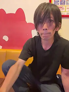 Snapshot of Katakuriko-Denpun chatting on 09-24-25, 09:45 Katakuriko-Denpun online show from 09-24-25, 09:45