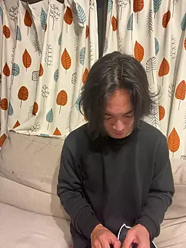 Katakuriko-Denpun online show from 12-20-25, 01:29