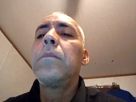 Xoc8  online show from 03-07-25, 01:31