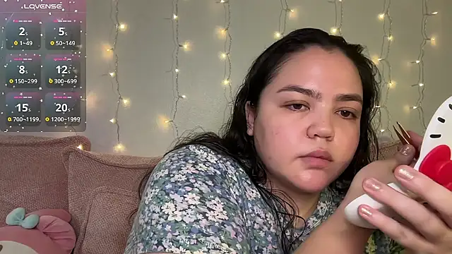 Snapshot of miamestiza chatting on 10-13-25, 02:00 miamestiza online show from 10-13-25, 02:00