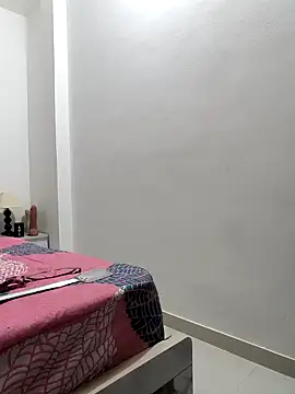 Snapshot of Selina_6 chatting on 01-25-25, 02:14 Selina 6 online show from 01-25-25, 02:14