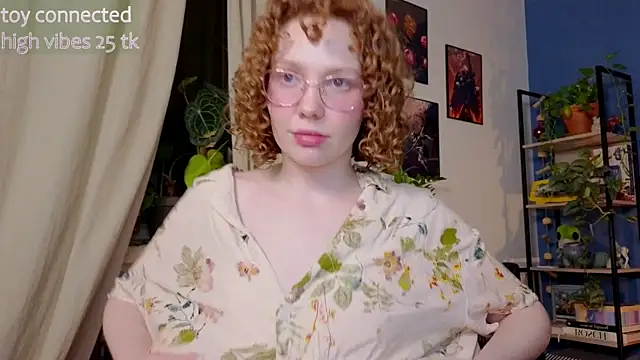 Snapshot of _lightmyfire chatting on 02-01-25, 08:26 lightmyfire online show from 02-01-25, 08:26