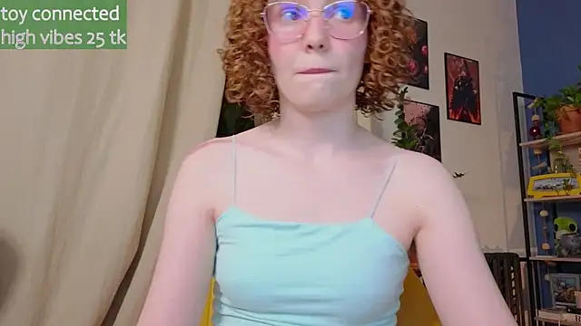 Snapshot of _lightmyfire chatting on 03-08-25, 01:17 lightmyfire online show from 03-08-25, 01:17