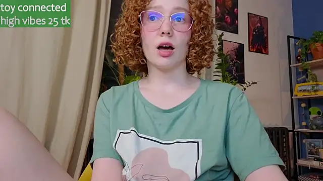 Snapshot of _lightmyfire chatting on 03-21-25, 05:23 lightmyfire online show from 03-21-25, 05:23