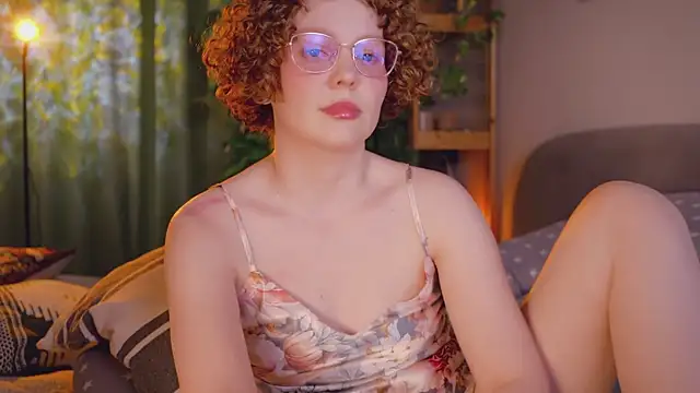 Snapshot of _lightmyfire chatting on 04-15-26, 04:30 lightmyfire online show from 04-15-26, 04:30