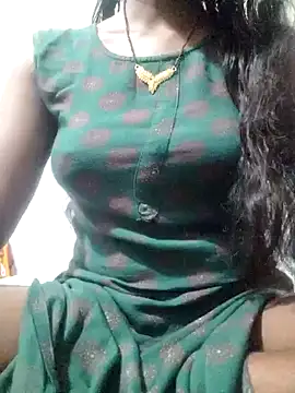 Snapshot of rituporna2004 chatting on 02-01-25, 01:30 rituporna2004 online show from 02-01-25, 01:30