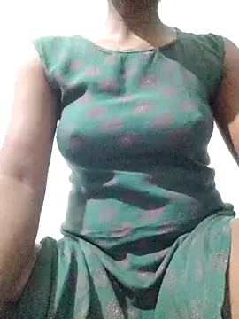 rituporna2004 online show from 11-28-25, 03:09