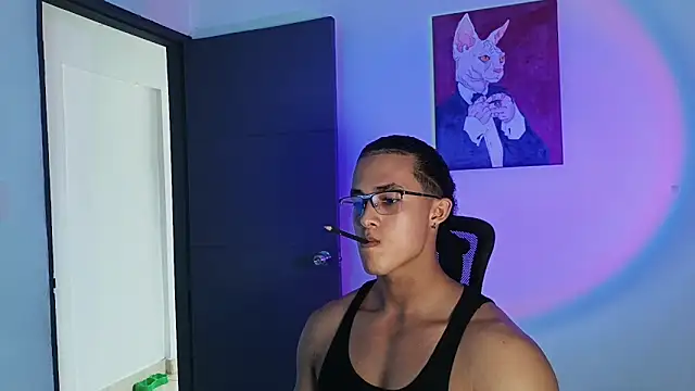Snapshot of alejo_x3 chatting on 04-06-26, 09:05 alejo x3 online show from 04-06-26, 09:05