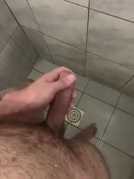 Snapshot of jhnn_ chatting on 09-27-25, 01:21 jhnn online show from 09-27-25, 01:21