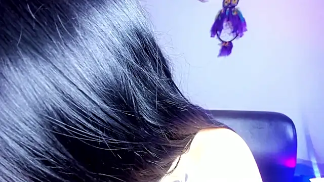 AilynRed online show from 01-09-25, 07:10