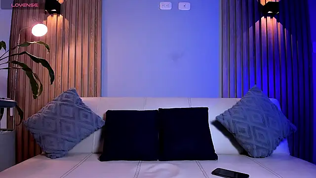 Snapshot of SymonPrince chatting on 09-18-25, 11:51 SymonPrince online show from 09-18-25, 11:51