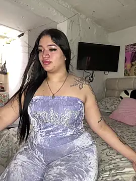 GemaGranadoss online show from 11-25-25, 03:45