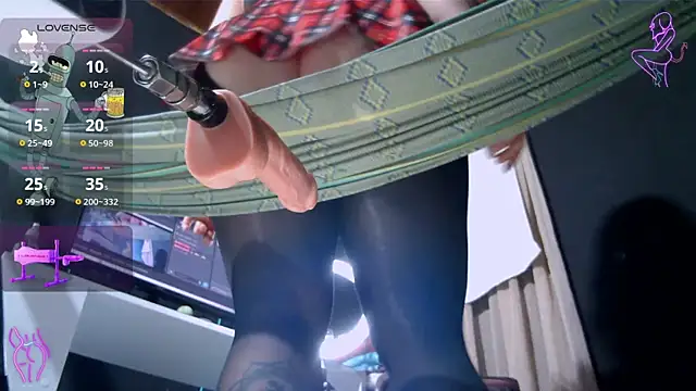 waterfalls girl online show from 11-21-25, 12:43