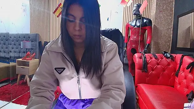 Snapshot of Juliet_Nasty chatting on 06-27-26, 11:26 Juliet Nasty online show from 06-27-26, 11:26