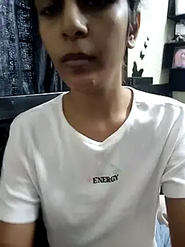 Snapshot of Leeeezzzz_roy chatting on 12-20-24, 09:11 Leeeezzzz roy online show from 12-20-24, 09:11