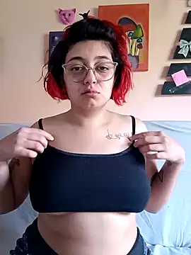 Snapshot of ConeNella chatting on 12-09-24, 03:11 ConeNella online show from 12-09-24, 03:11