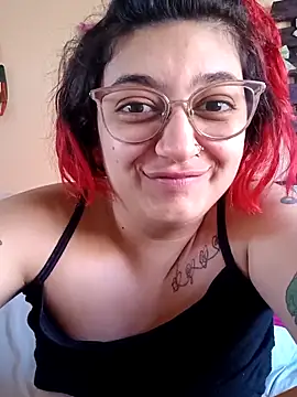 Snapshot of ConeNella chatting on 12-10-24, 07:00 ConeNella online show from 12-10-24, 07:00