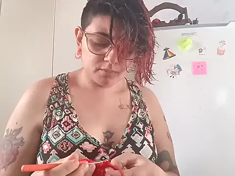 Snapshot of ConeNella chatting on 12-24-24, 03:47 ConeNella online show from 12-24-24, 03:47