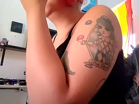 Snapshot of ConeNella chatting on 01-03-25, 02:08 ConeNella online show from 01-03-25, 02:08