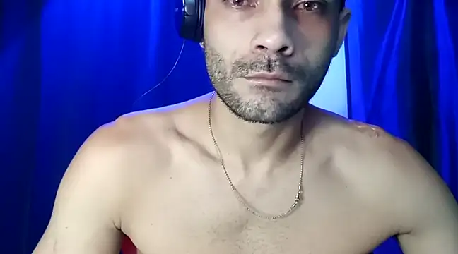 Snapshot of sexyboycolombi4 chatting on 03-17-25, 11:00 sexyboycolombi4 online show from 03-17-25, 11:00
