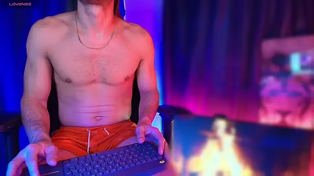 Snapshot of sexyboycolombi4 chatting on 10-19-25, 11:16 sexyboycolombi4 online show from 10-19-25, 11:16
