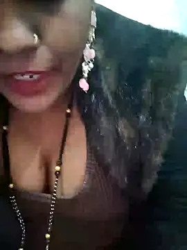 Snapshot of IslamicPimento chatting on 01-08-25, 12:26 IslamicPimento online show from 01-08-25, 12:26