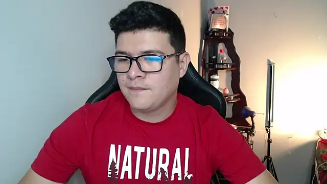 Plug Control online show from 02-18-26, 08:38