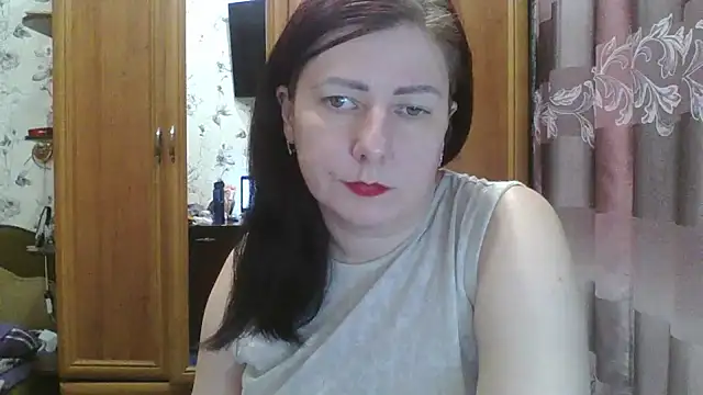 SophieNightAh online show from 01-17-25, 05:30