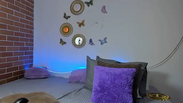 maja hills online show from 01-15-25, 07:12