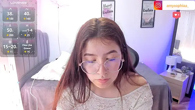 Amy joones online show from 03-18-25, 04:48