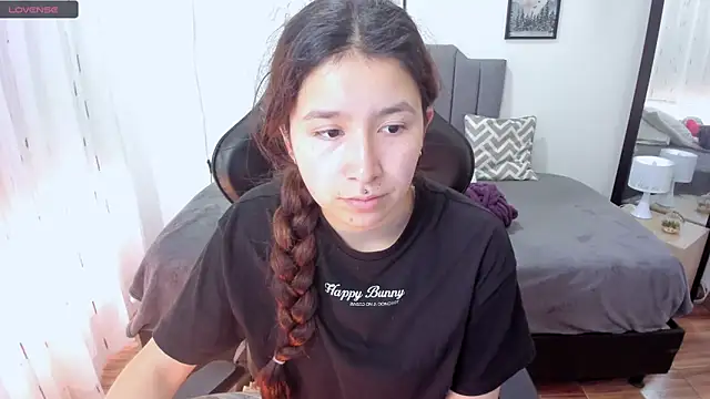 Amy joones online show from 09-27-25, 02:11