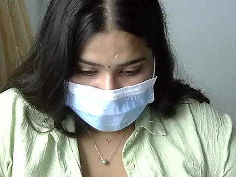 cutelady65 online show from 02-12-26, 04:02