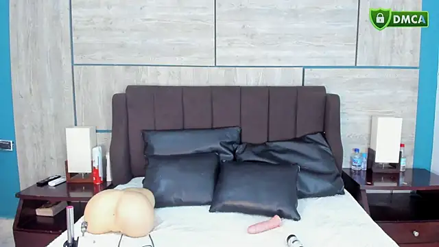Snapshot of Lonelyfetishguy chatting on 01-16-26, 01:20 Lonelyfetishguy online show from 01-16-26, 01:20