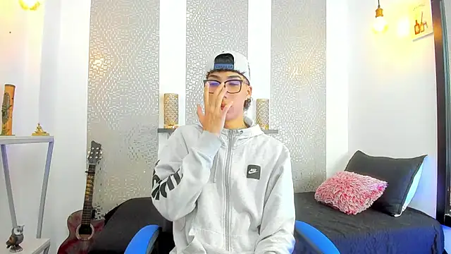 Nikolay Gregori online show from 03-16-25, 05:03